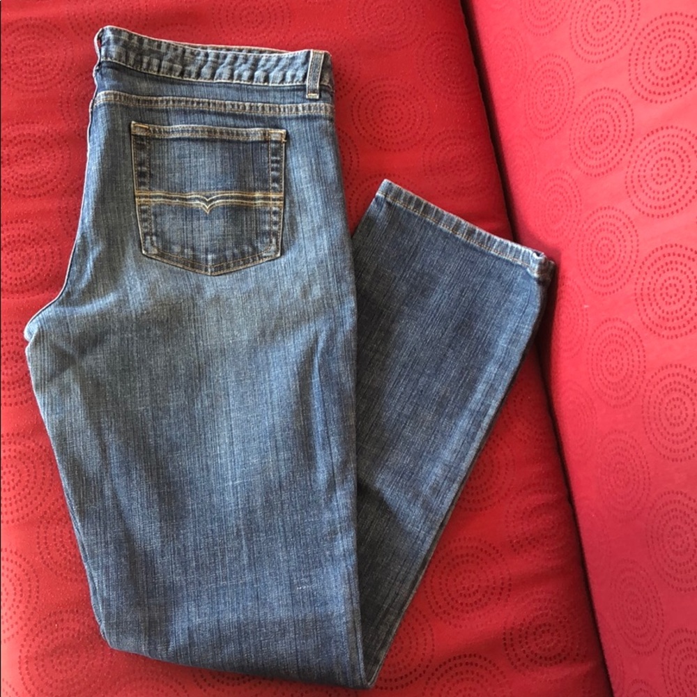 Jordache jeans, medium wash, size 16, 34” inseam